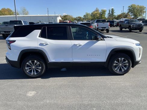 New 2026 Chevrolet Equinox LT w/ Convenience Package II image 15