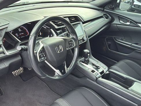Used 2019 Honda Civic Sport image 12
