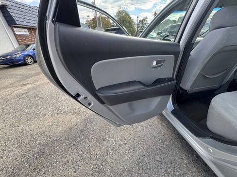 Used 2008 Hyundai Elantra GLS image 43