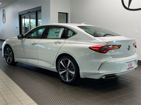 New 2025 Acura TLX w/ Technology Package image 4