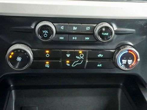 Used 2023 Ford F350 XLT image 15