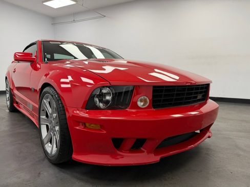 Used 2005 Ford Mustang GT Premium RWD image 20