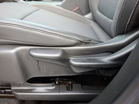 Used 2024 Buick Encore GX Preferred image 15