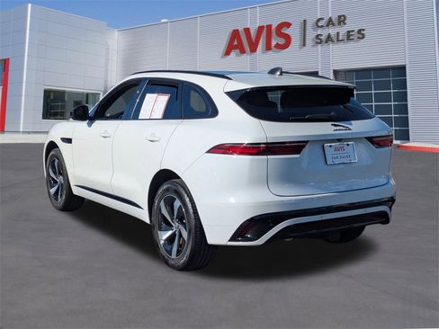Used 2024 Jaguar F-PACE R-Dynamic S image 9