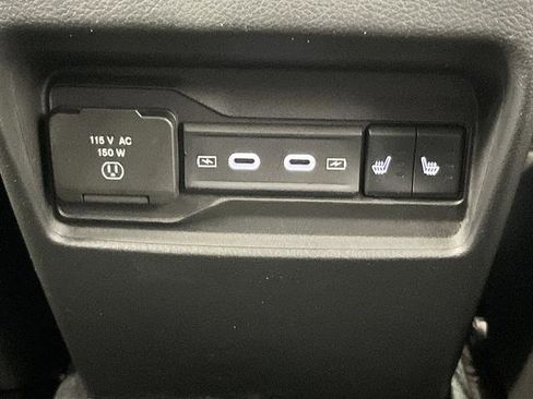 New 2026 Jeep Grand Cherokee Limited w/ Luxury Tech Group II image 33