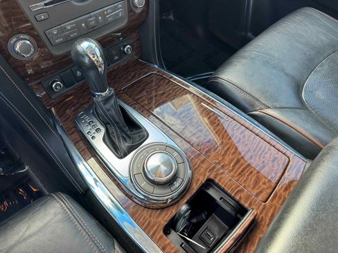 Used 2017 Nissan Armada Platinum image 24