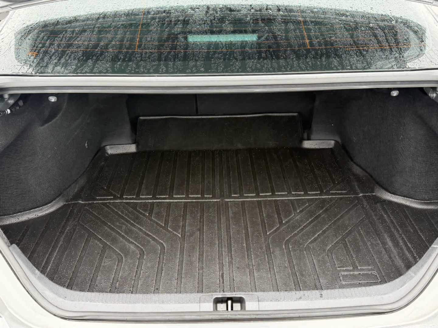 Used 2025 Toyota Camry SE w/ Convenience Package FWD image 38