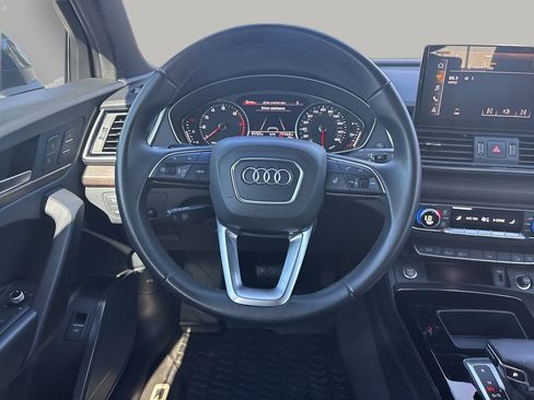 Used 2022 Audi Q5 2.0T Premium w/ Convenience Package image 8