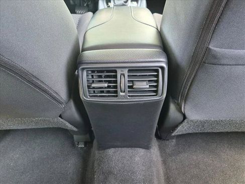 Used 2021 Nissan Rogue Sport S FWD image 14