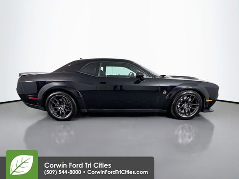 Used 2021 Dodge Challenger R/T Scat Pack image 18