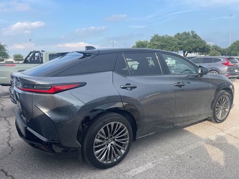 Used 2023 Lexus RZ 450e Premium w/ Accessory Package (2T) AWD/4WD image 4