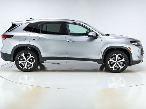 New 2026 Volkswagen Tiguan SE image 10