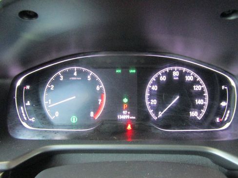 Used 2020 Honda Accord Sport image 14