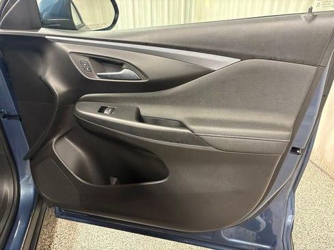 Used 2025 Buick Envista Preferred FWD image 22