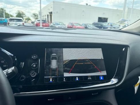 Used 2022 Buick Envision Avenir w/ Technology Package II AWD/4WD image 18