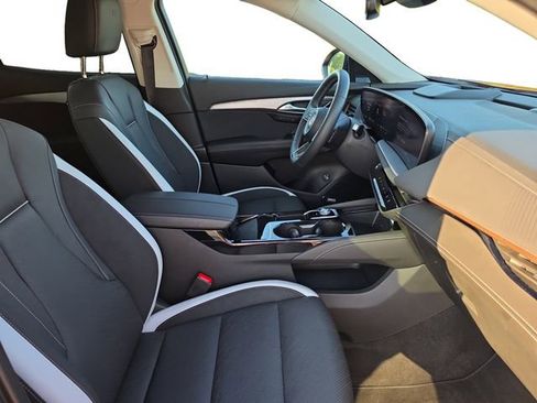 Used 2025 Buick Envision Sport Touring AWD/4WD image 17