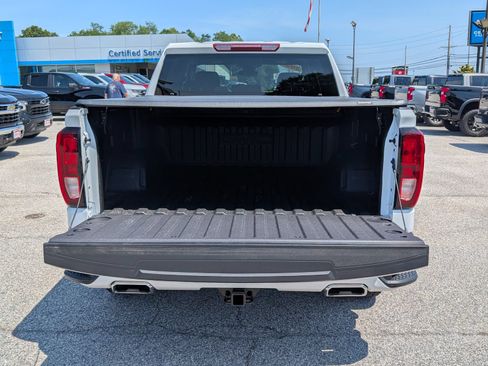 Used 2024 GMC Sierra 1500 Elevation w/ X31 Off-Road Package AWD/4WD image 15