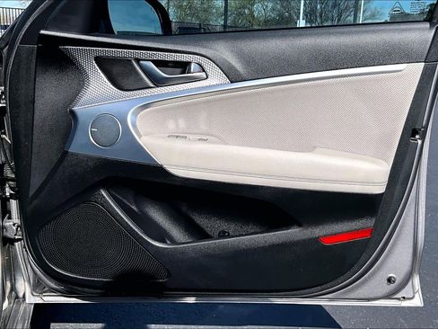 Used 2023 Genesis G70 2.0T w/ Sport Prestige Package image 26