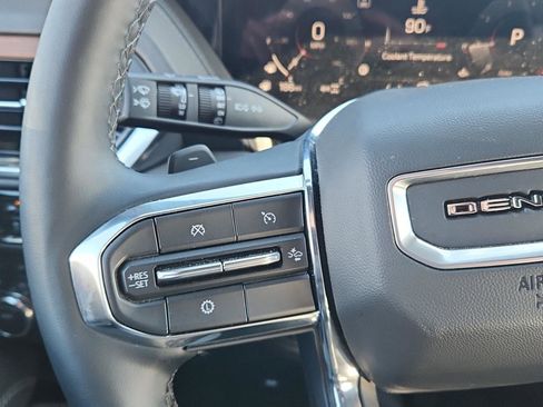 Used 2025 GMC Yukon Denali image 19