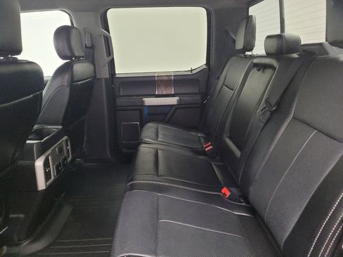 Used 2018 Ford F150 Lariat image 18