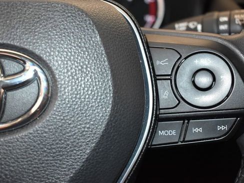 Used 2024 Toyota RAV4 Adventure image 23