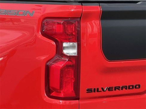 Certified 2024 Chevrolet Silverado 1500 ZR2 w/ ZR2 Bison Edition image 11