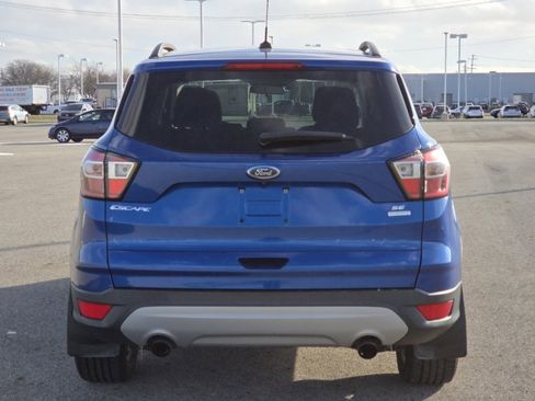 Used 2018 Ford Escape SE image 16