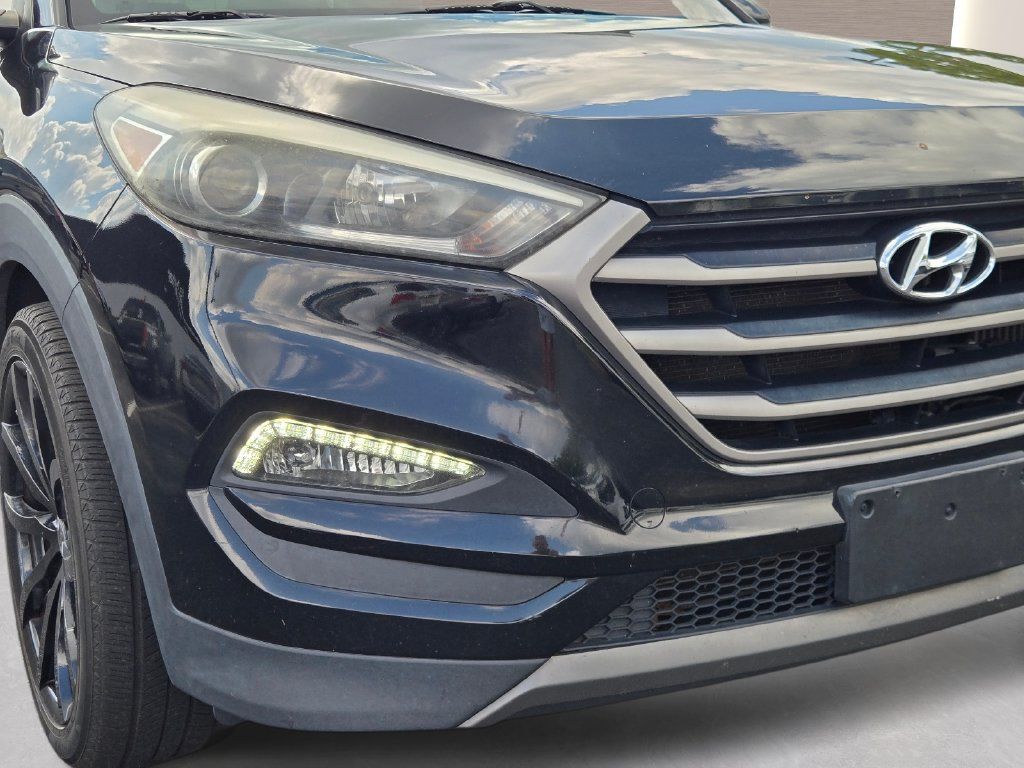 Used 2016 Hyundai Tucson Sport FWD image 2