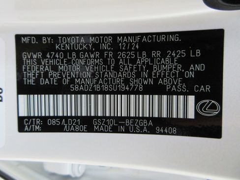 Used 2025 Lexus ES 350 w/ Premium Package image 54