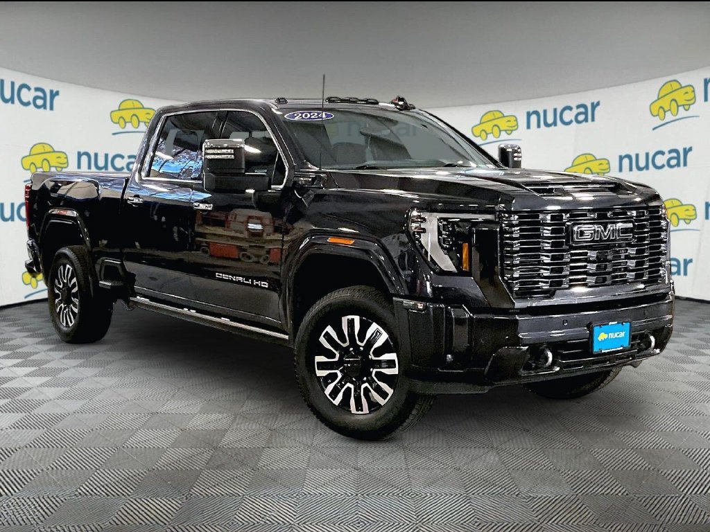 Used 2024 GMC Sierra 2500 Denali Ultimate AWD/4WD image 1