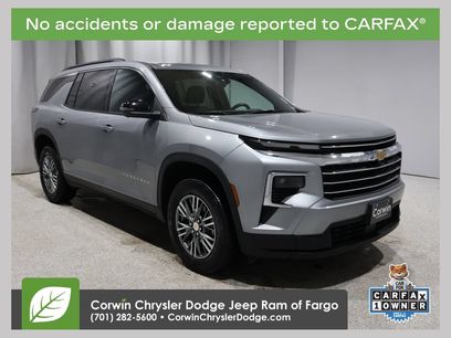 Used 2024 Chevrolet Traverse LT