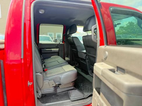Used 2011 Ford F250 Lariat w/ Lariat Interior Pkg AWD/4WD image 24