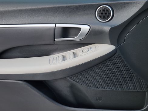 Used 2024 Hyundai Sonata SEL FWD image 25