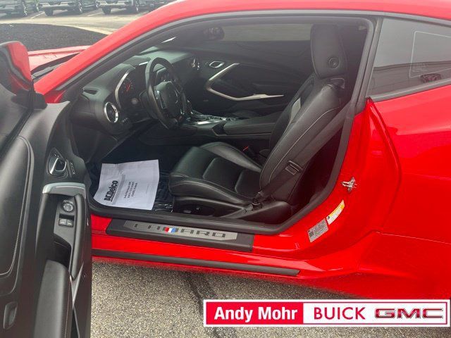 Used 2019 Chevrolet Camaro SS RWD image 22