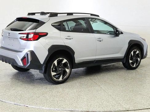 Used 2024 Subaru Crosstrek 2.5i Limited AWD/4WD image 7