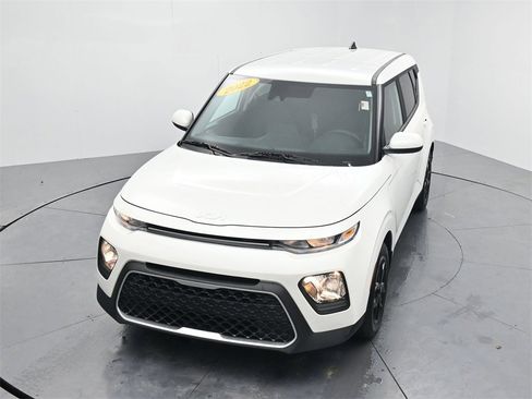 Certified 2022 Kia Soul LX w/ Technology Package image 41