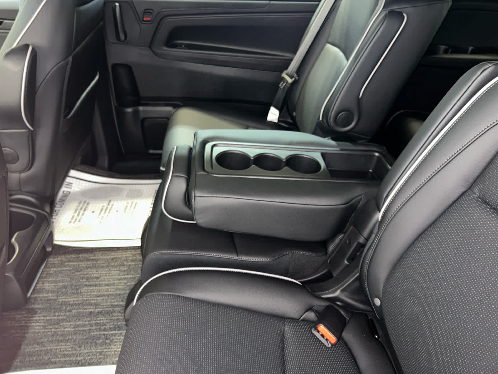 New 2027 Honda Odyssey Elite image 13