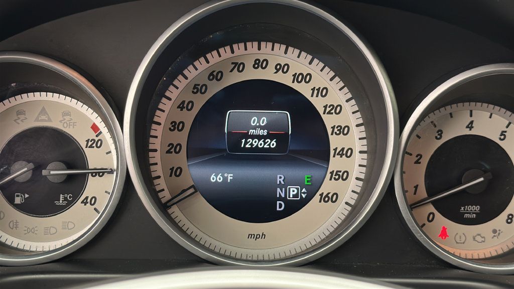 Used 2016 Mercedes-Benz E 350 4MATIC Sedan image 17