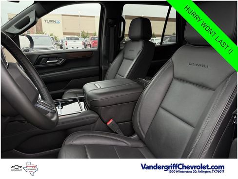 Certified 2025 GMC Yukon Denali AWD/4WD image 20