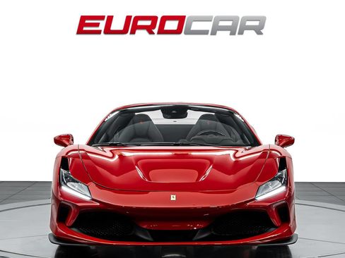 Used 2021 Ferrari F8 Tributo RWD image 10