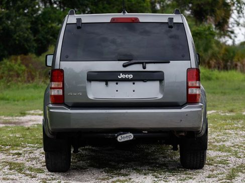 Used 2012 Jeep Liberty Sport w/ Popular Equipment Group AWD/4WD image 7