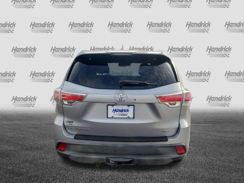 Used 2015 Toyota Highlander Limited Platinum image 6