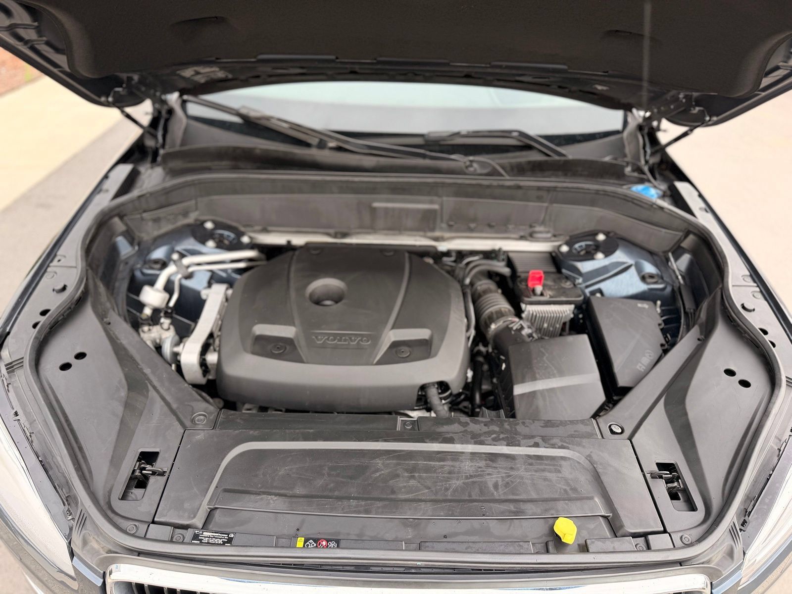 Used 2019 Volvo XC90 T6 Momentum w/ Advanced Package AWD/4WD image 38