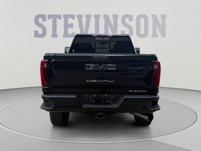 Used 2025 GMC Sierra 2500 Denali Ultimate w/ Max Trailering Package AWD/4WD image 4