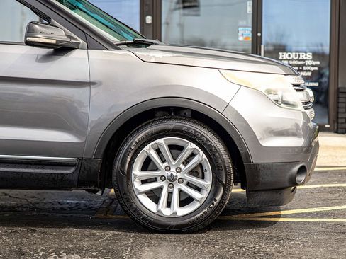 Used 2011 Ford Explorer XLT w/ 202A Rapid Spec Order Code image 10