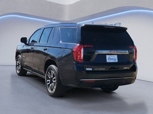 Used 2023 GMC Yukon AT4 w/ AT4 Premium Package AWD/4WD image 3