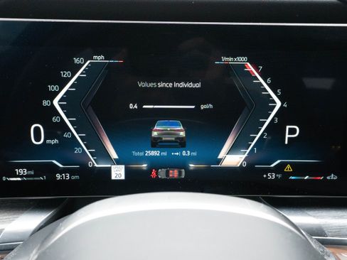 Certified 2023 BMW 740i image 21