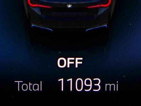 Certified 2024 BMW i4 eDrive35 w/ Convenience Package RWD image 32