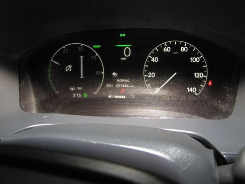 Certified 2025 Honda CR-V Sport image 4