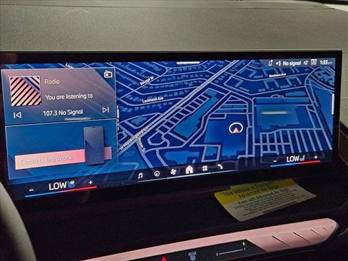 Used 2025 BMW X3 xDrive30i w/ Premium Package image 13